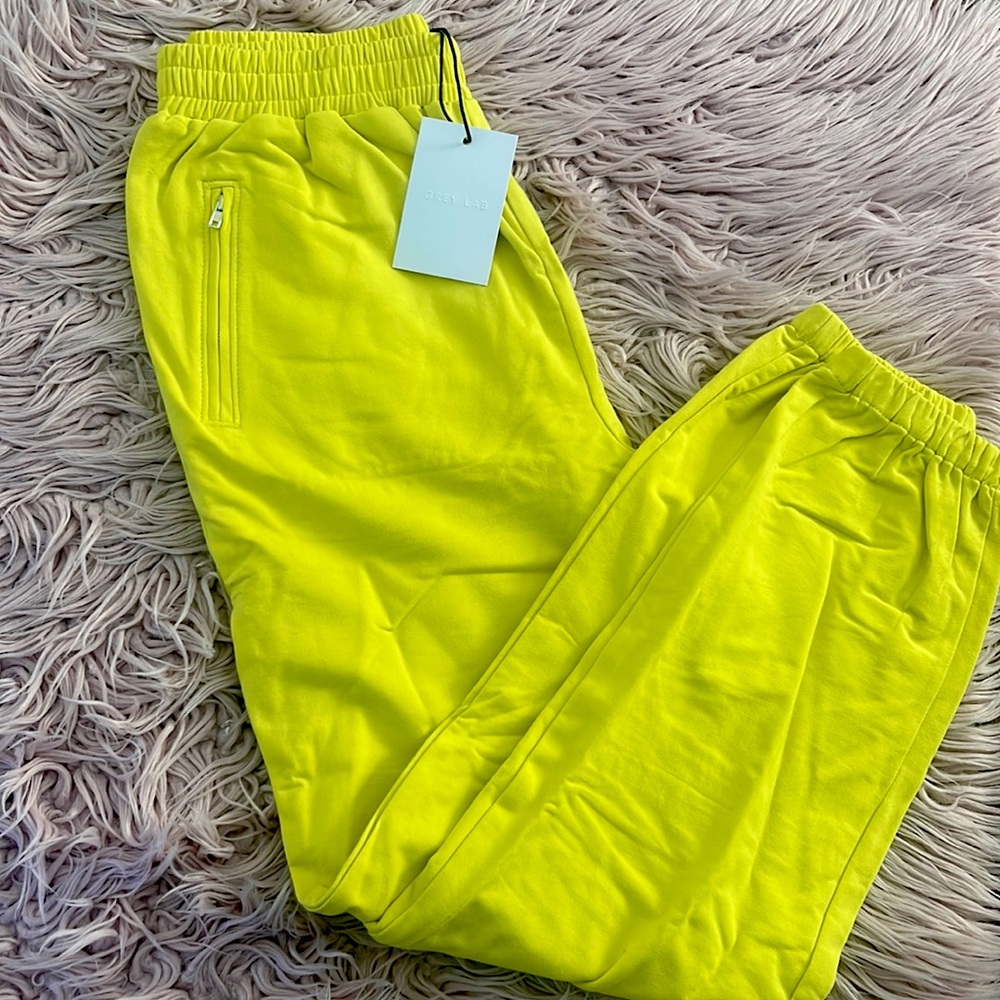 shirt and pants set from grey lab
